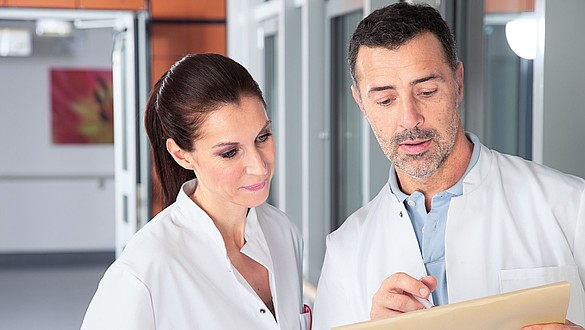 Compressione clinica medi Compressione clinica medi - Compressione clinica medi